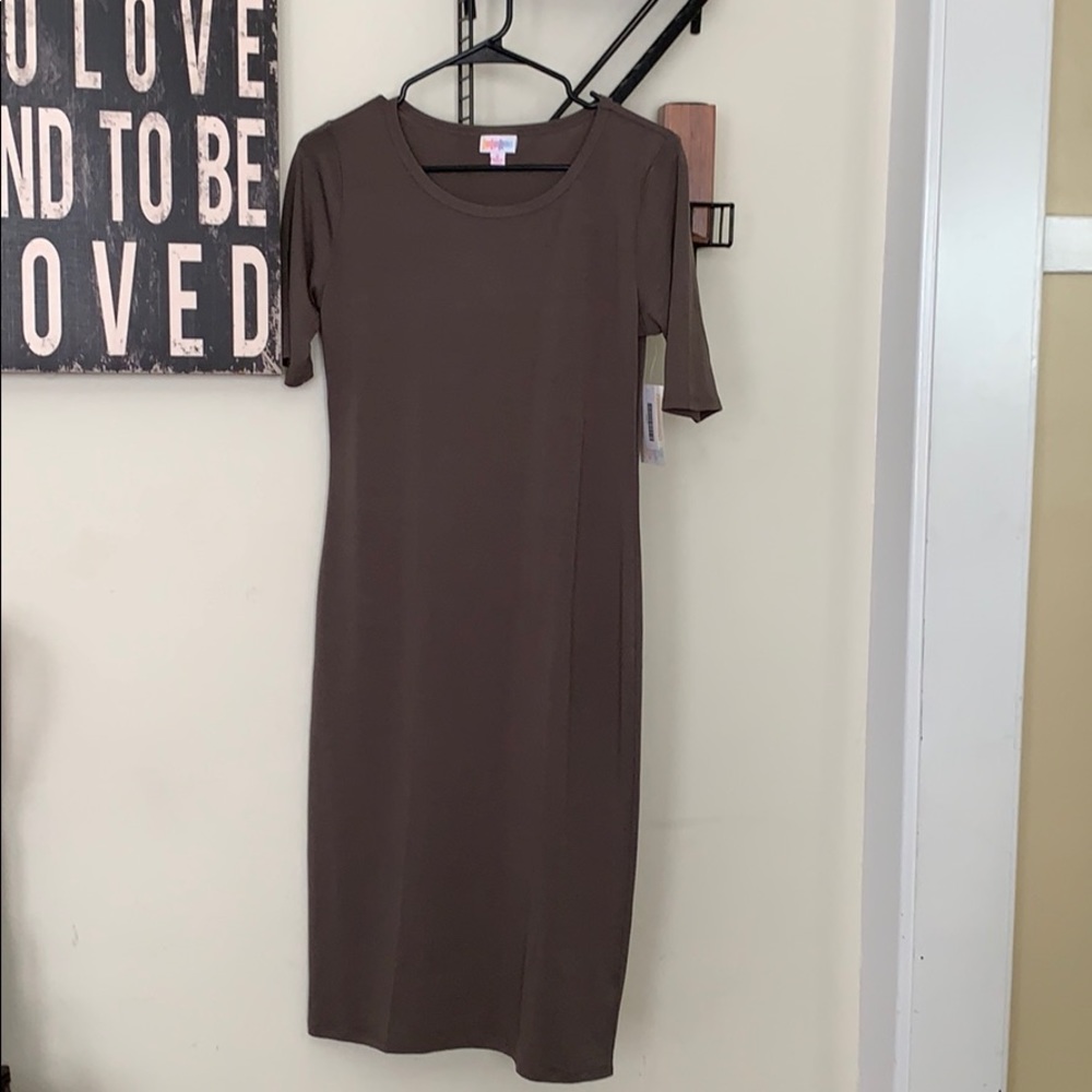 LulaRoe Julia - S